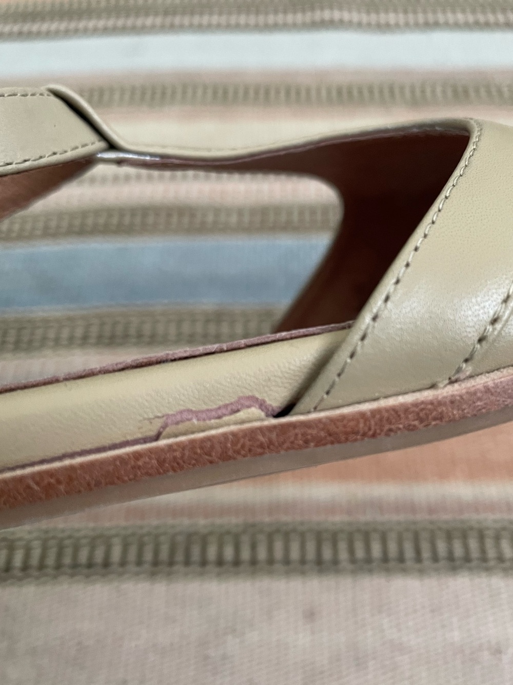 NWOT Vintage by Jeffrey Campbell Tan Brown Flat - Picture 6 of 7